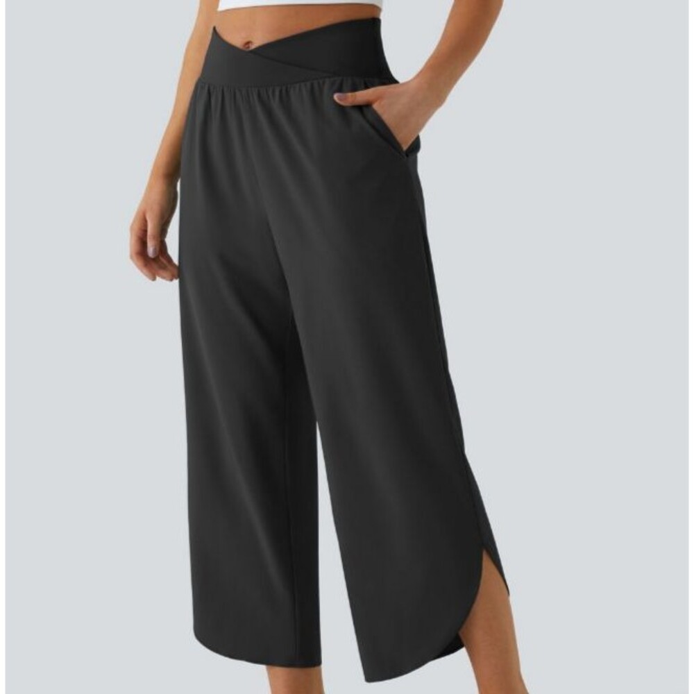 Halara Breezeful High Waisted Crossover Side Pocket Quick Dry Cropped Pants Sz L